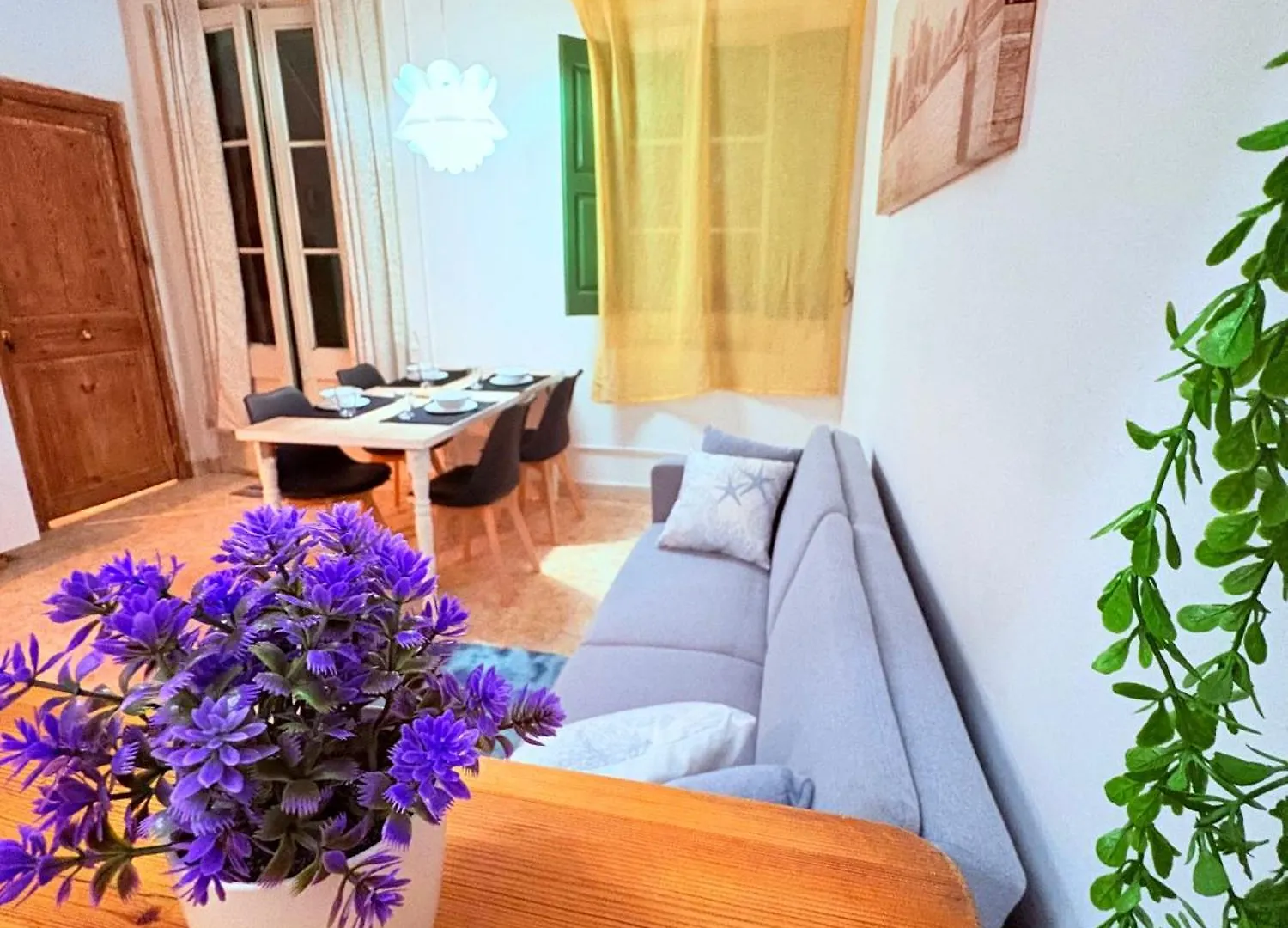 Amazing And Stylish Flat For 4 People With Breakfast Included 2 Blocks Away From Poblenou Beach برشلونة 0*,  إسبانيا