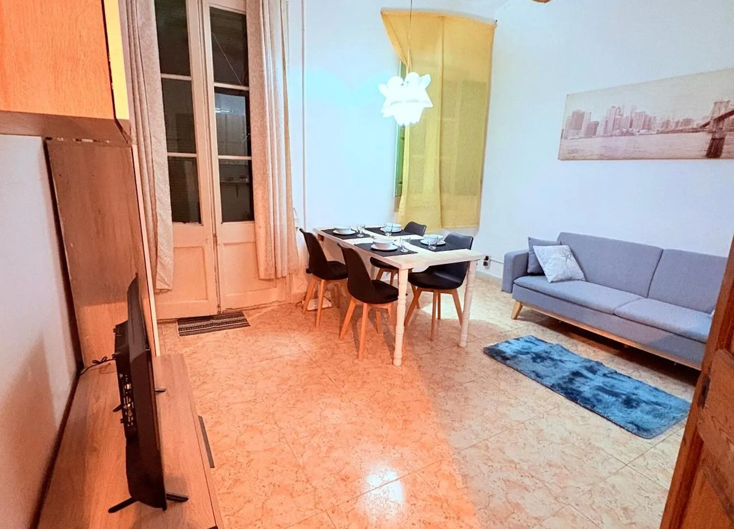 Amazing And Stylish Flat For 4 People With Breakfast Included 2 Blocks Away From Poblenou Beach برشلونة 0*,
