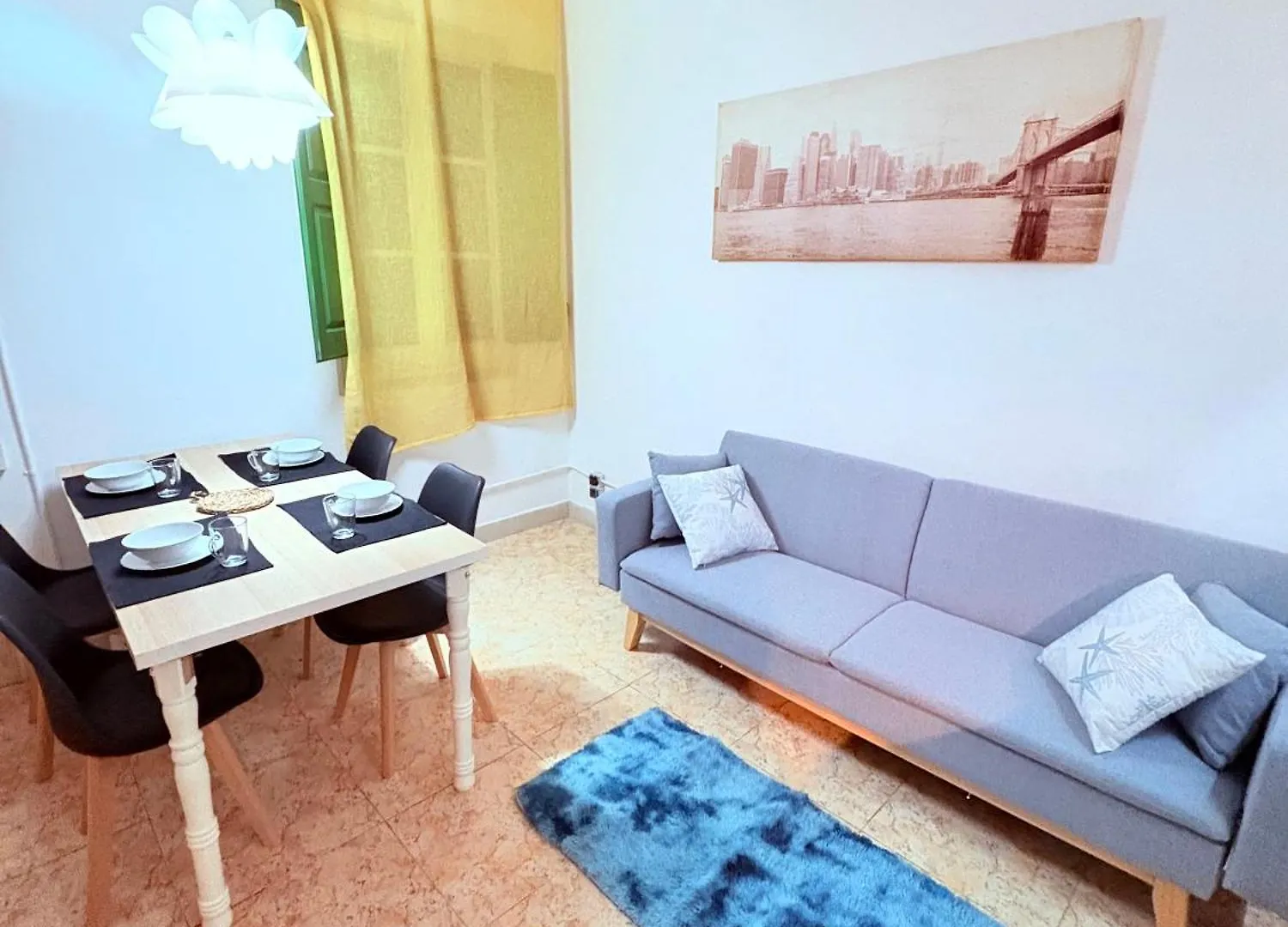 Amazing And Stylish Flat For 4 People With Breakfast Included 2 Blocks Away From Poblenou Beach برشلونة شقة
