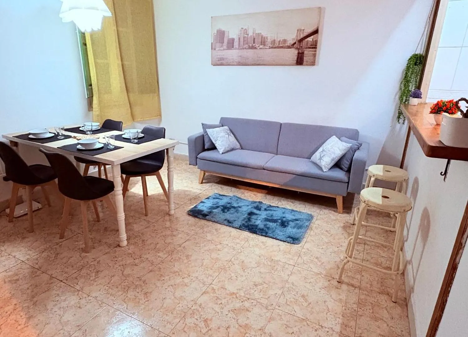 Amazing And Stylish Flat For 4 People With Breakfast Included 2 Blocks Away From Poblenou Beach برشلونة 0*,  إسبانيا